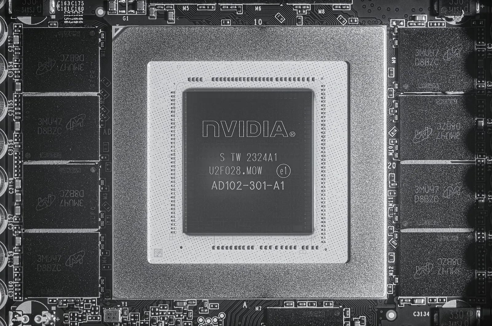 An Nvidia AD102 processor package on a GeForce RTX 4090 board, photographed in infrared